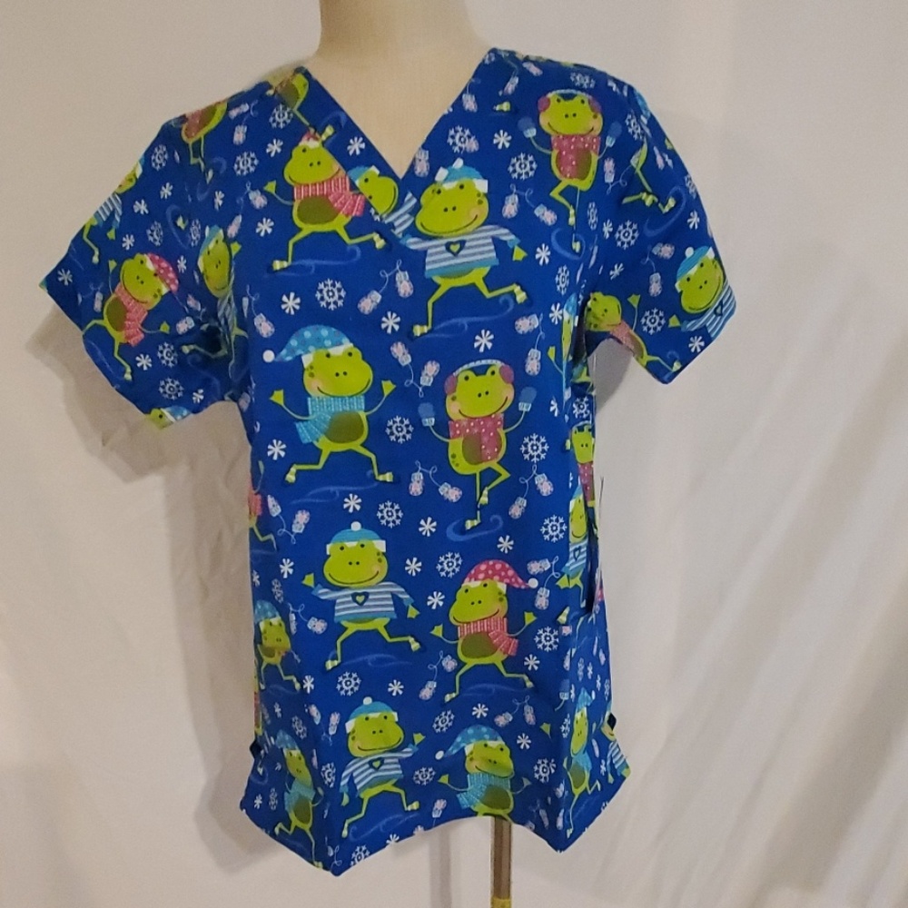 Impulse skating frogs Scrub top